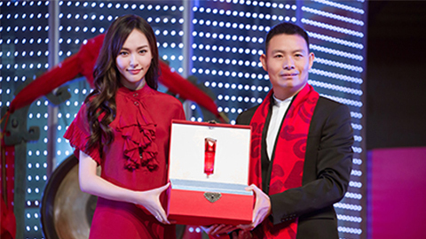 中国美正当红，918博天堂A股上市，引领新时代